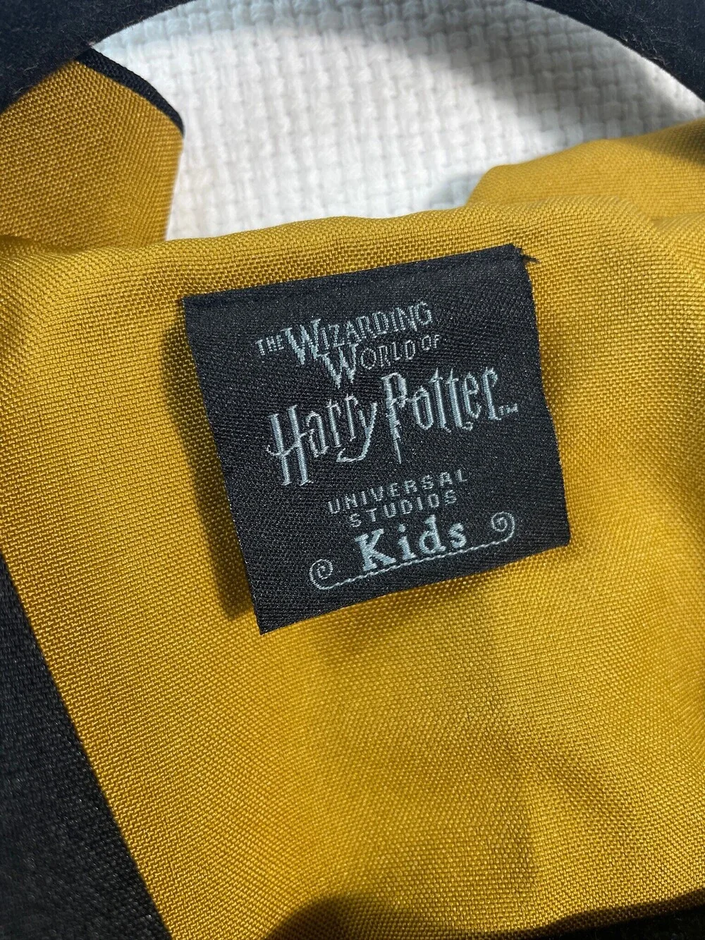 Harry Potter Hufflepuff Robe Kids Universal Studios Wizarding World